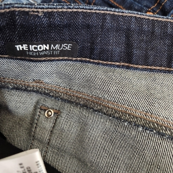 Joe's Jeans The Icon Muse High Waist Cropped Fit, sz 30 - Picture 4 of 8